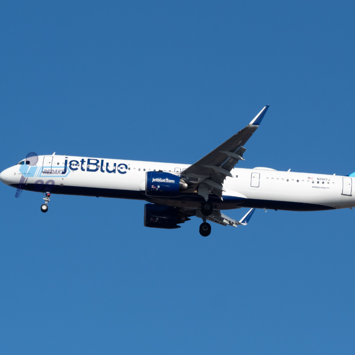 Pesawat JetBlue mendarat darurat